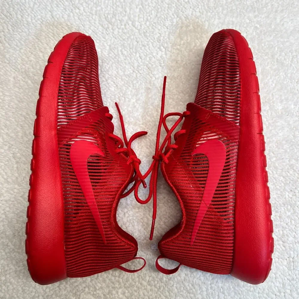 Nike Youth Sneakers Roshe One Flight Weight (GS) Red Stripped Shoes Size 6Y